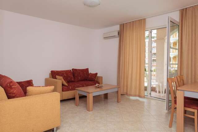 Апарт-отели Silver Springs Apartments Солнечный Берег-45